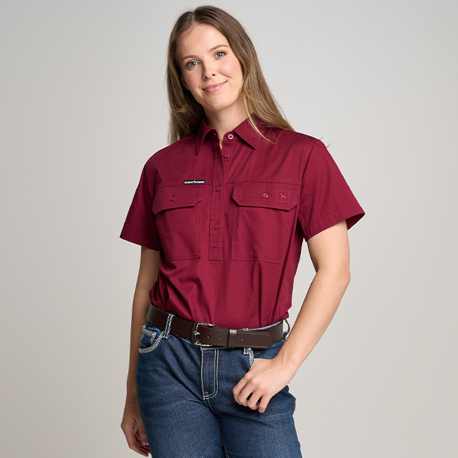 SOMERSET | Womens Half Button Short Sleeve Work Shirt - Burgundy