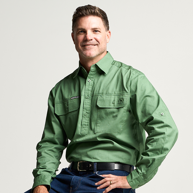 KILCOY | Mens Half Button Long Sleeve Work Shirt - Gum Leaf Green