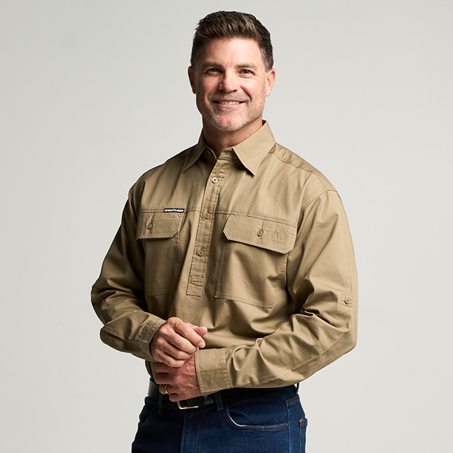 KILCOY | Mens Half Button Long Sleeve Work Shirt - Khaki